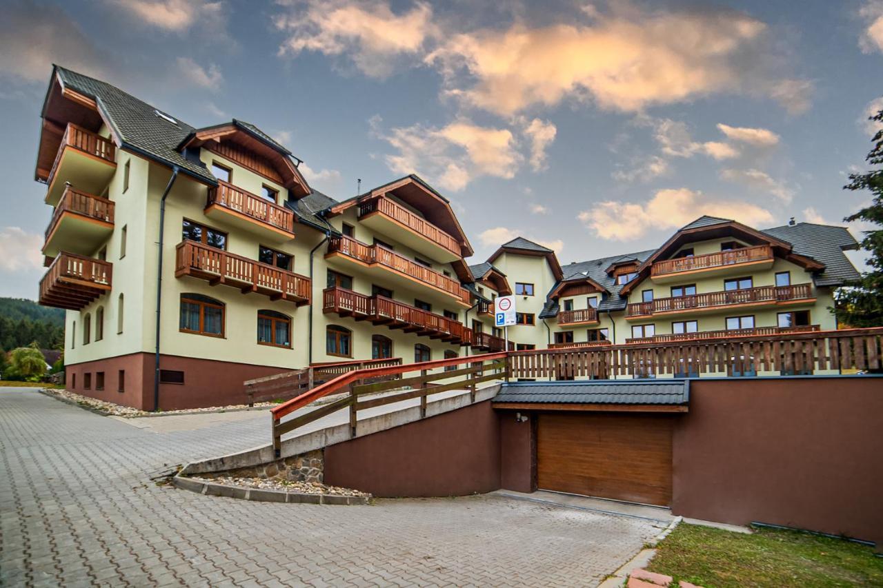 Apartman Tulanie 62 Kamzik Donovaly 2 Izbovy Mezonet Deluxe Parkovanie V Podzemnej Garazi Zdarma Dış mekan fotoğraf